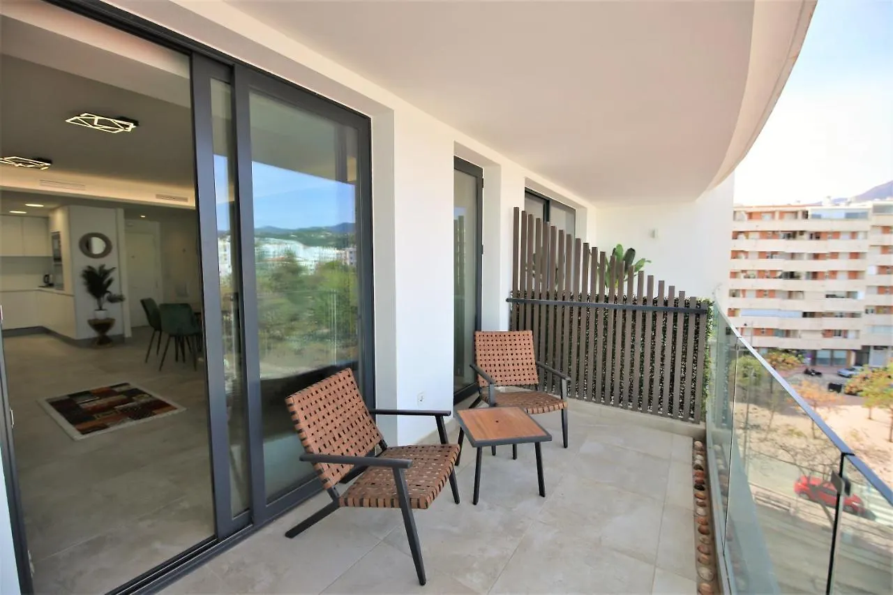 Estepona Centre Luxury Apartment Hada