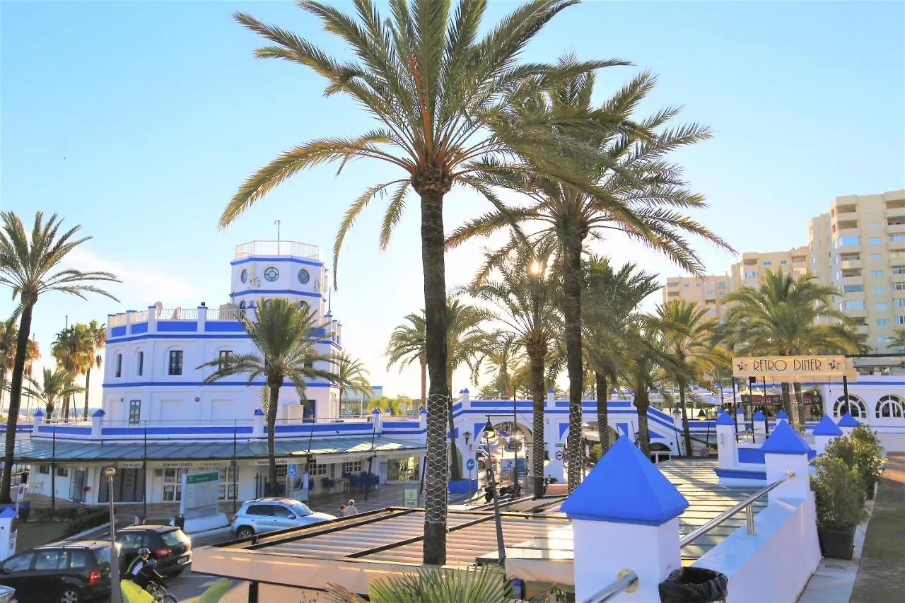 Estepona Centre Luxury Apartment Hada